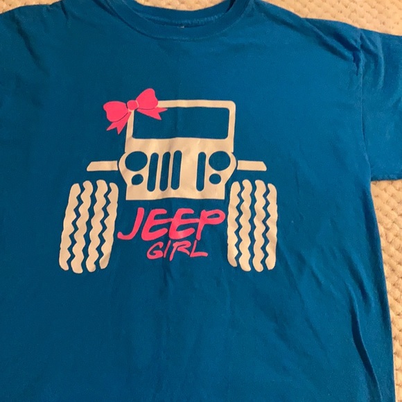 Tops - Size large blue Jeep Girl tshirt